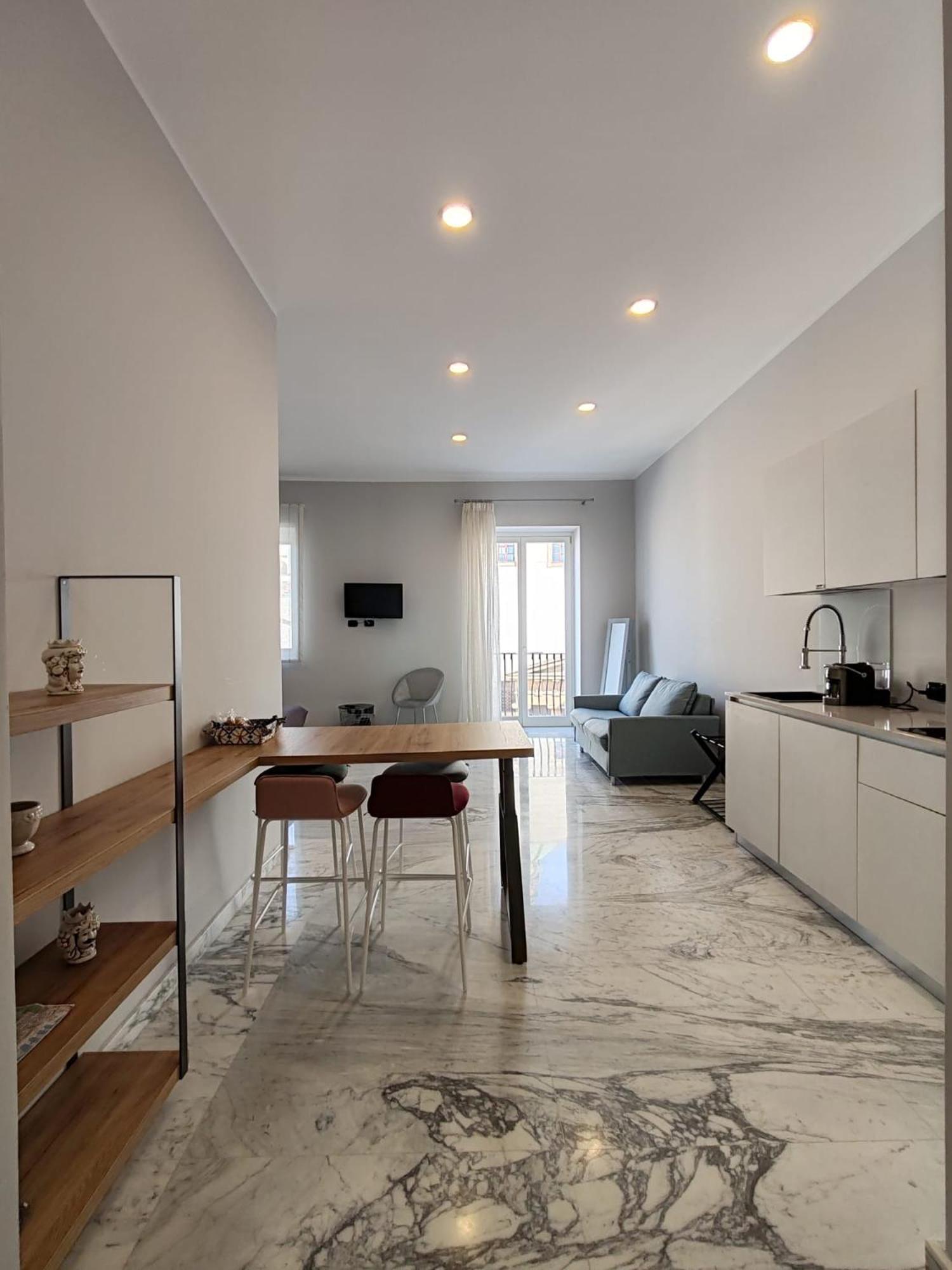 Lily Apartments Palermo Exterior photo